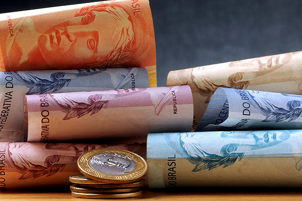 Bancos e poupadores podem chegar hoje a acordo sobre plano econômico